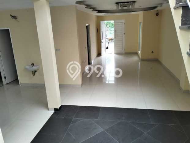 Rumah Luxury Modern Tanpa Renovasi di Kalideres Jakarta Barat Rumah Luxury Modern Tanpa Renovasi di Kalideres Jakarta Barat