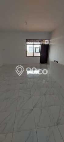Ruko Dijual di Jakarta Barat LT 65m2 & LB 165m2 Lokasi Terbaik! Ruko Dijual di Jakarta Barat LT 65m2 & LB 165m2 Lokasi Terbaik!