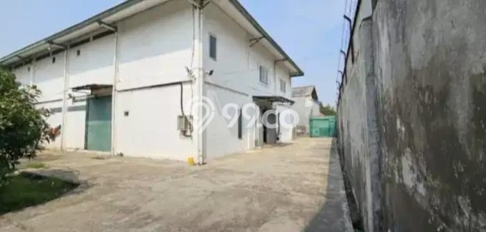 Gudang Bagus Dijual LB 1128m2 Lokasi Strategis Jakarta Barat Area Cocok untuk Berbisnis Gudang Bagus Dijual LB 1128m2 Lokasi Strategis Jakarta Barat Area Cocok untuk Berbisnis