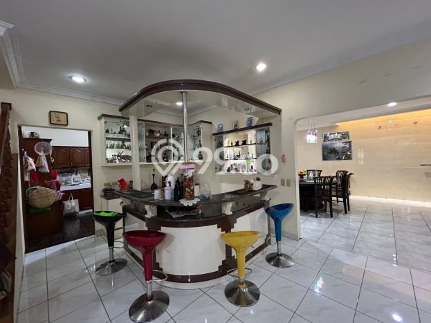 Jual Rumah Mewah Megah Dengan View Eksklusif di Kalideres, Jakarta Barat Jual Rumah Mewah Megah Dengan View Eksklusif di Kalideres, Jakarta Barat