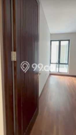 Dijual Rumah Mewah Megah Dengan View Cantik di Gading Serpong, Tangerang Dijual Rumah Mewah Megah Dengan View Cantik di Gading Serpong, Tangerang