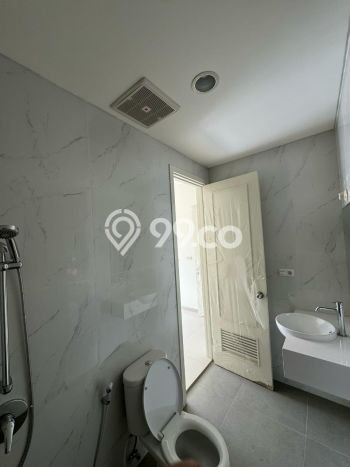 Rumah Minimalis 4 KT di Suvarna Sutera Tangerang Unfurnished Rumah Minimalis 4 KT di Suvarna Sutera Tangerang Unfurnished