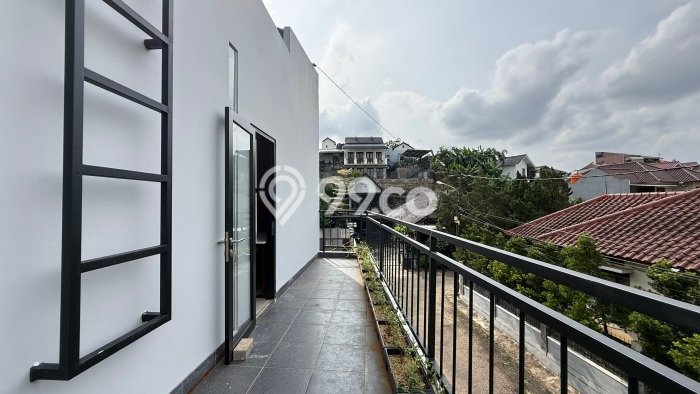Dijual Hunian Rumah Nyaman 3 KT di Lebak Bulus, Jakarta Selatan Dijual Hunian Rumah Nyaman 3 KT di Lebak Bulus, Jakarta Selatan