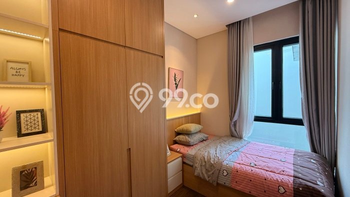 Rumah Strategis Modern Lb 102m2 di Serpong, Tangerang Selatan Rumah Strategis Modern Lb 102m2 di Serpong, Tangerang Selatan