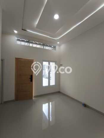 Rumah Budget Favorit Dijual Area Cibinong LT 88m2 Rumah Budget Favorit Dijual Area Cibinong LT 88m2
