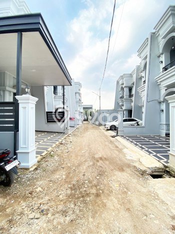 Dijual Rumah Strategis Bagus Punya 3 KT di Cilodong Depok SHM Dijual Rumah Strategis Bagus Punya 3 KT di Cilodong Depok SHM