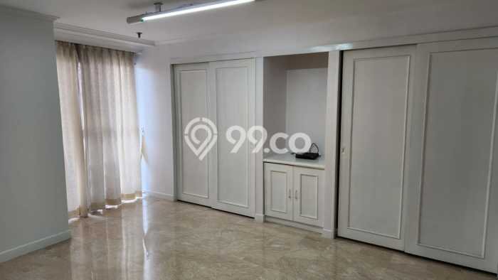 Hunian Apartemen Eksklusif untuk Dijual di Jakarta Selatan dengan 3 BR & 2 Kamar Mandi Hunian Apartemen Eksklusif untuk Dijual di Jakarta Selatan dengan 3 BR & 2 Kamar Mandi
