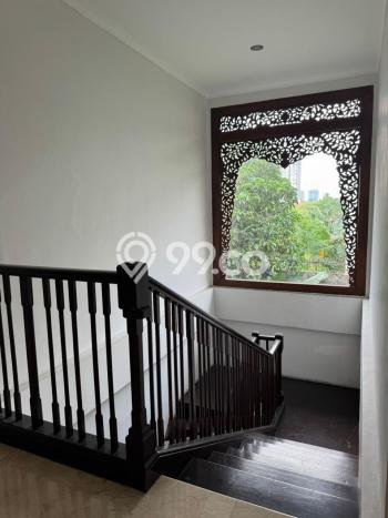 Dijual Rumah Elit Exclusive di Cilandak, Jakarta Selatan Dijual Rumah Elit Exclusive di Cilandak, Jakarta Selatan