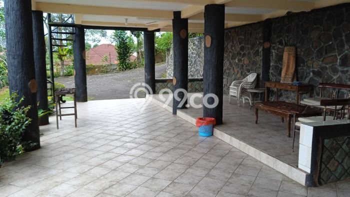 HOT DEAL! Vila Kawasan , Luas 4300m2m², Area Strategis HOT DEAL! Vila Kawasan , Luas 4300m2m², Area Strategis