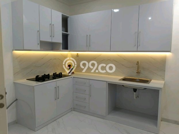 For Sale! Luxury House LT 112m2 Desain Elegan di Pakuwon CIty For Sale! Luxury House LT 112m2 Desain Elegan di Pakuwon CIty