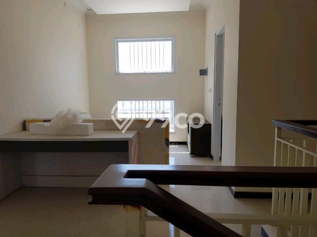 Jual Rumah Bagus Siap Huni LB 129m2 di Sukolilo, Surabaya Jual Rumah Bagus Siap Huni LB 129m2 di Sukolilo, Surabaya
