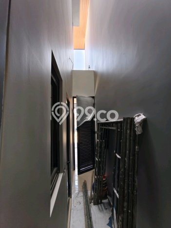 Rumah Luxury Modern Tanpa Renovasi di Dharma Husada Surabaya Rumah Luxury Modern Tanpa Renovasi di Dharma Husada Surabaya