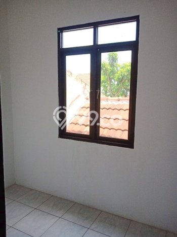 Rumah Strategis Minimalis Lb 130m2 di Cileungsi, Bogor Rumah Strategis Minimalis Lb 130m2 di Cileungsi, Bogor