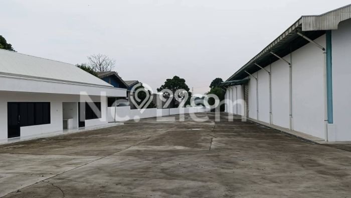Gudang Dijual di Bogor LT 10120m2 & LB 6000m2 Lokasi Terbaik! Gudang Dijual di Bogor LT 10120m2 & LB 6000m2 Lokasi Terbaik!