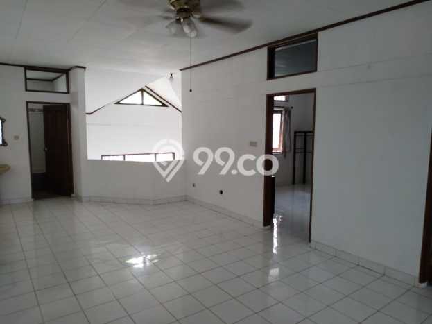 Jarang Ada! Rumah Kontrakan 4 Kamar Nyaman Siap Huni Setra Duta Jarang Ada! Rumah Kontrakan 4 Kamar Nyaman Siap Huni Setra Duta