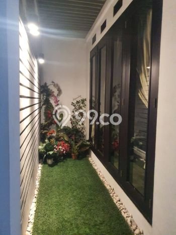 Rumah Mewah LB 243m2 Siap Huni Desain Elegan di mekar wangi, Bandung Rumah Mewah LB 243m2 Siap Huni Desain Elegan di mekar wangi, Bandung
