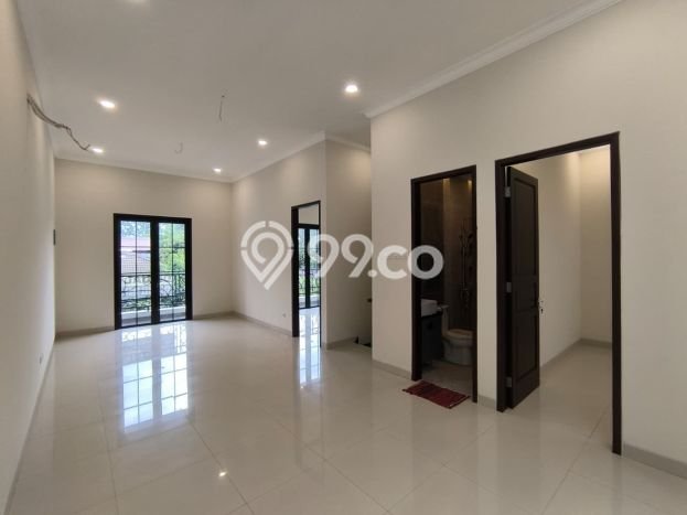 Hunian Mewah Siap Huni LT 105m2 di Duren Sawit, Jakarta Timur Hunian Mewah Siap Huni LT 105m2 di Duren Sawit, Jakarta Timur