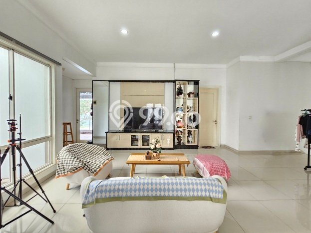 Rumah Luxury Modern Tanpa Renovasi di Alam Sutera Tangerang Rumah Luxury Modern Tanpa Renovasi di Alam Sutera Tangerang