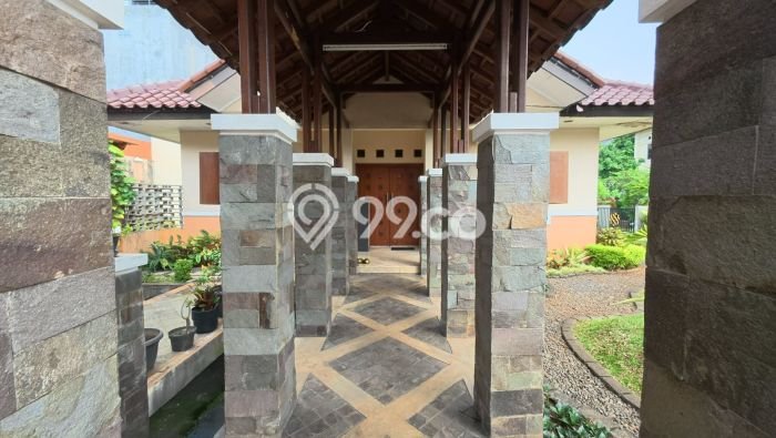 For Sale! Luxury House LT 362m2 Desain Elegan di BSD Griya Loka For Sale! Luxury House LT 362m2 Desain Elegan di BSD Griya Loka