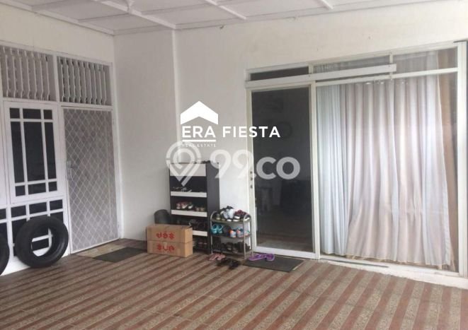 Rumah Minimalis 3 Kamar LT 120m2 di Villa Melati Mas Rumah Minimalis 3 Kamar LT 120m2 di Villa Melati Mas