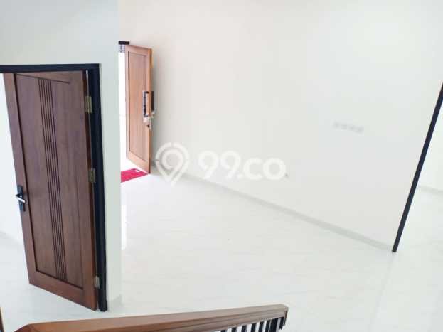Rumah Elit LB 173m2 Siap Huni Desain Elegan di BSD Kencana Loka, Tangerang Rumah Elit LB 173m2 Siap Huni Desain Elegan di BSD Kencana Loka, Tangerang