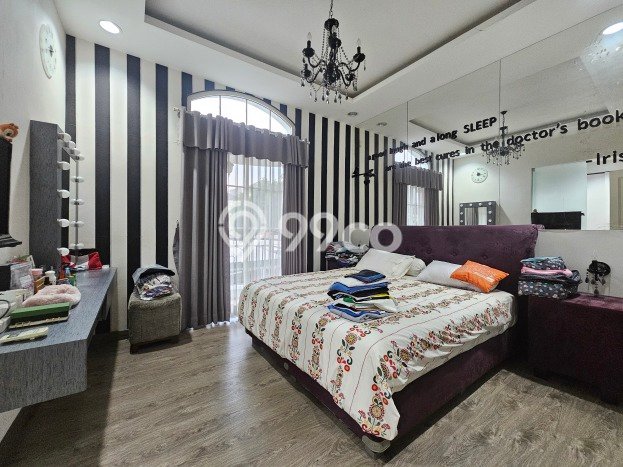 Hunian Elit LB 136m2 Siap Pakai Desain Elegan di Petir, Tangerang Hunian Elit LB 136m2 Siap Pakai Desain Elegan di Petir, Tangerang