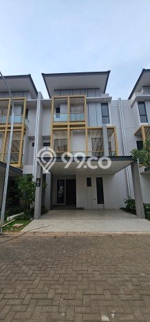 Ready to Use! Luxury House LT 128m2 Desain Elegan di BSD City Ready to Use! Luxury House LT 128m2 Desain Elegan di BSD City