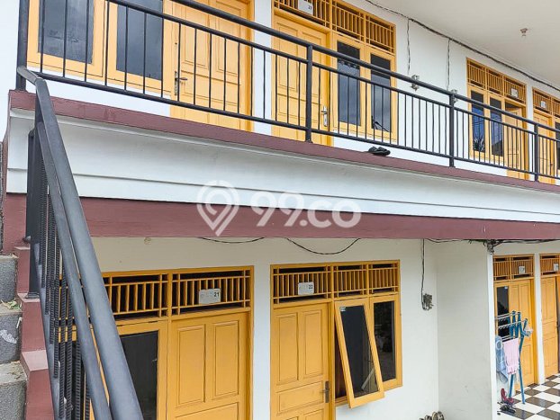Cocok Untuk Investasi! For Sale Kost di Meruya 8 Kamar Cocok Untuk Investasi! For Sale Kost di Meruya 8 Kamar