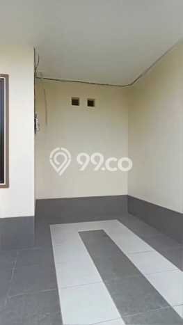 Dijual Rumah Eksklusif 4 KT di Duri Kepa, Jakarta Barat Dijual Rumah Eksklusif 4 KT di Duri Kepa, Jakarta Barat