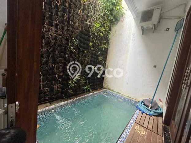 Rumah Modern Minimalis 4 Kamar Siap Huni di Karawaci Rumah Modern Minimalis 4 Kamar Siap Huni di Karawaci