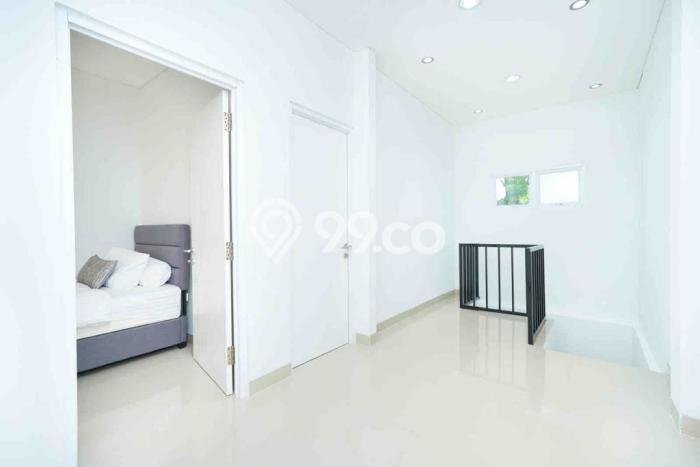Rumah sewa siap huni 3 KT di Bintaro, Tangerang Selatan Rumah sewa siap huni 3 KT di Bintaro, Tangerang Selatan