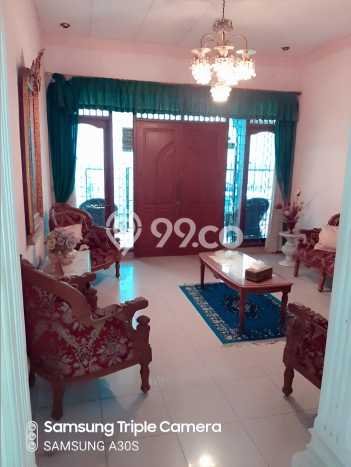 Dijual Rumah Premium dengan Fasilitas Sekitar Komplit di Duren Sawit, Jakarta Timur Dijual Rumah Premium dengan Fasilitas Sekitar Komplit di Duren Sawit, Jakarta Timur