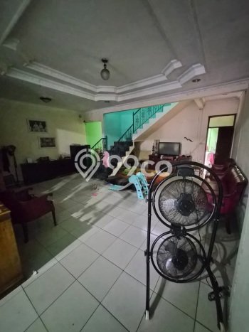 Siap Huni Rumah Mewah 5 Kamar di Beji Dekat ke Mana Pun Siap Huni Rumah Mewah 5 Kamar di Beji Dekat ke Mana Pun