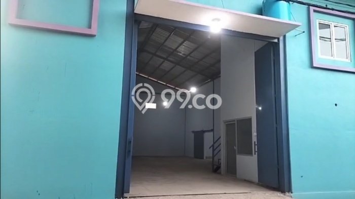 Gudang di Mustikajaya, Luas 600m2m², Lokasi Komersial, Siap Operasional Gudang di Mustikajaya, Luas 600m2m², Lokasi Komersial, Siap Operasional