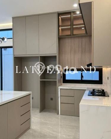 Rumah Mewah Siap Huni LT 200m2 di Lippo Cikarang, Cikarang Rumah Mewah Siap Huni LT 200m2 di Lippo Cikarang, Cikarang