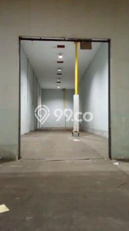 For Rent Gudang Premium di , Luas 10800m2m², Area Komersial, Jalan Mudah For Rent Gudang Premium di , Luas 10800m2m², Area Komersial, Jalan Mudah