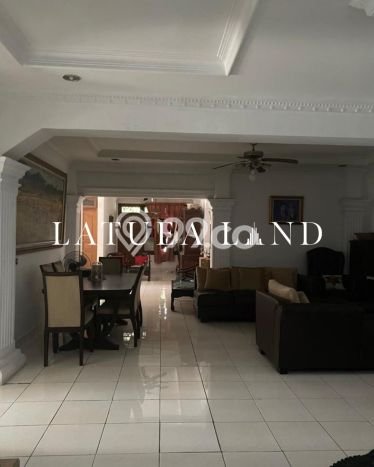 Dijual Rumah Elit Exclusive di Cakung, Jakarta Timur Dijual Rumah Elit Exclusive di Cakung, Jakarta Timur