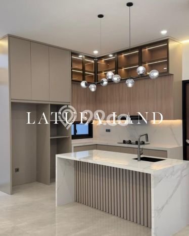 Rumah Mewah Siap Huni LT 200m2 di Lippo Cikarang, Cikarang Rumah Mewah Siap Huni LT 200m2 di Lippo Cikarang, Cikarang