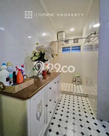 Dijual Rumah Mewah Exclusive di BSD, Tangerang Selatan Dijual Rumah Mewah Exclusive di BSD, Tangerang Selatan
