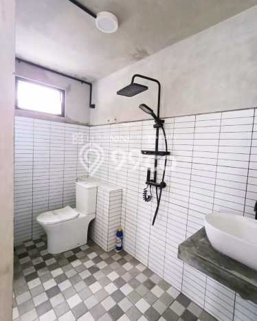 Dijual Rumah Strategis Bagus Punya 3 KT di BSD Tangerang Selatan SHM Dijual Rumah Strategis Bagus Punya 3 KT di BSD Tangerang Selatan SHM