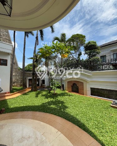 Rumah Modern Disewakan di Menteng Jakarta Pusat Area Sangat Strategis Rumah Modern Disewakan di Menteng Jakarta Pusat Area Sangat Strategis