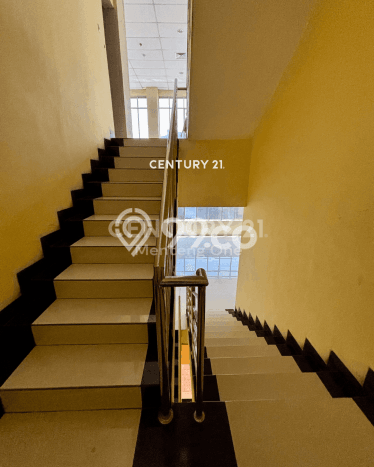 FOR SALE! Kantor di Menteng Jakarta Pusat, LT 547m2, LB 1700m2 FOR SALE! Kantor di Menteng Jakarta Pusat, LT 547m2, LB 1700m2