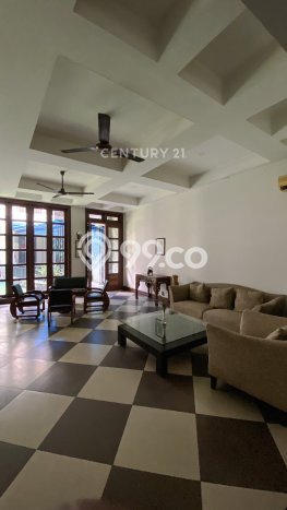 Hunian Mewah Siap Huni LT 629m2 di Menteng, Jakarta Pusat Hunian Mewah Siap Huni LT 629m2 di Menteng, Jakarta Pusat