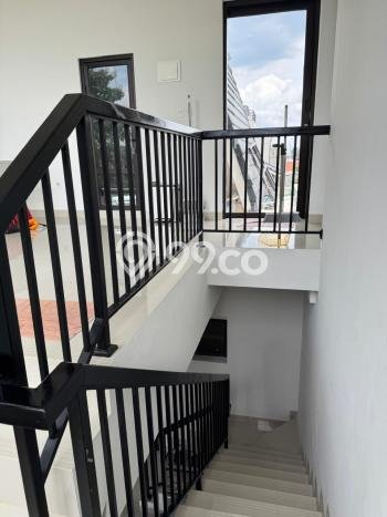 Rumah Elit Modern Siap Huni di Tugu Depok Rumah Elit Modern Siap Huni di Tugu Depok