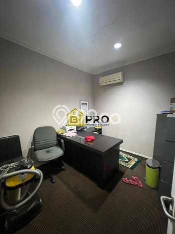 Ruko Bagus Dijual LB 192m2 Lokasi Strategis Jakarta Timur Area Cocok untuk Berbisnis Ruko Bagus Dijual LB 192m2 Lokasi Strategis Jakarta Timur Area Cocok untuk Berbisnis