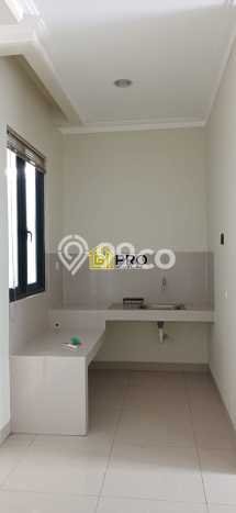 Dijual Rumah Modern 3 KT di Kota Wisata, Jakarta Timur Dijual Rumah Modern 3 KT di Kota Wisata, Jakarta Timur