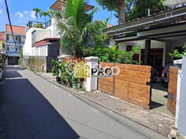 Dijual Rumah Premium dengan Fasilitas Sekitar Komplit di Tebet, Jakarta Selatan Dijual Rumah Premium dengan Fasilitas Sekitar Komplit di Tebet, Jakarta Selatan