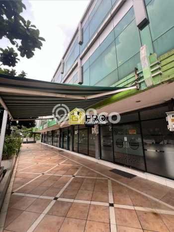 Ruko Bagus Dijual LB 192m2 Lokasi Strategis Jakarta Timur Area Cocok untuk Berbisnis Ruko Bagus Dijual LB 192m2 Lokasi Strategis Jakarta Timur Area Cocok untuk Berbisnis