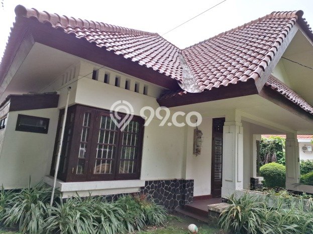 Dijual Rumah Premium dengan Fasilitas Sekitar Komplit di Menteng, Jakarta Pusat Dijual Rumah Premium dengan Fasilitas Sekitar Komplit di Menteng, Jakarta Pusat