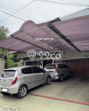 Hunian Mewah Dijual LT 504m2 di Menteng, Jakarta Pusat Hunian Mewah Dijual LT 504m2 di Menteng, Jakarta Pusat
